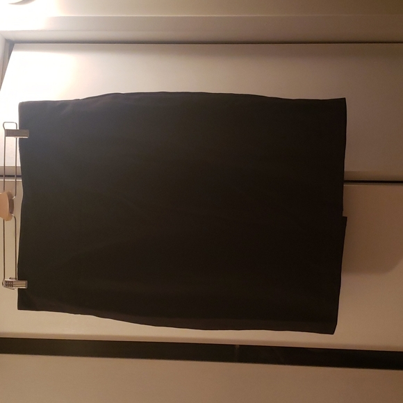 Ricki’s Size 14 "Miracle" Pencil Skirt - Picture 5 of 8